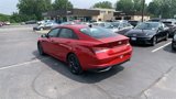 Used 2022 Hyundai Elantra SEL image 3