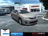 Used 2014 Toyota Camry L image 1