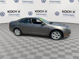 Used 2010 Ford Fusion SE image 2
