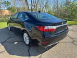 Used 2016 Lexus ES 350 image 3