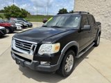 Used 2010 Ford Explorer Sport Trac XLT image 2