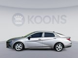 Certified 2023 Hyundai Elantra SE image 2