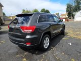 Used 2011 Jeep Grand Cherokee Laredo image 3