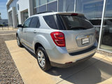 Used 2017 Chevrolet Equinox LT w/ Convenience Package image 6