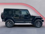 Used 2017 Jeep Wrangler Unlimited Rubicon image 2