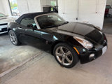Used 2007 Pontiac Solstice Convertible w/ Premium Package image 2