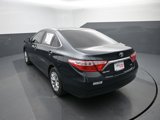 Used 2015 Toyota Camry LE image 5