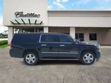 Used 2016 Chevrolet Suburban LT image 6
