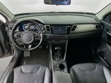 Used 2017 Kia Niro Touring image 3
