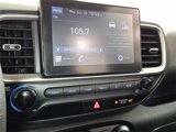Used 2020 Hyundai Venue SEL image 3