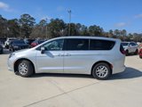 Used 2023 Chrysler Voyager LX image 5