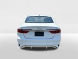 Used 2022 Jaguar XF R-Dynamic SE image 3
