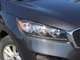 Used 2019 Kia Sorento LX w/ LX Convenience Package image 2