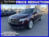 Used 2018 Lincoln MKT AWD image 3