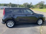 Used 2022 Kia Soul LX w/ Technology Package image 3
