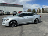 Used 2017 Nissan Maxima SR image 2