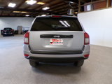 Used 2015 Jeep Compass Sport image 4