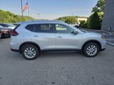 Used 2019 Nissan Rogue SV image 5