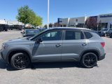 Used 2023 Volkswagen Taos SE image 2