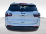 Used 2024 Jeep Compass Latitude image 4