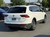 Used 2020 Volkswagen Tiguan SE w/ Panoramic Sunroof Package image 6