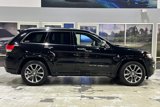 Used 2018 Jeep Grand Cherokee Overland image 3