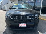 Used 2023 Jeep Compass Sport image 4