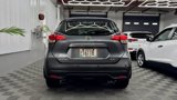 Used 2020 Nissan Kicks SR image 3