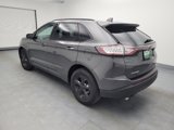 Used 2018 Ford Edge SE image 3