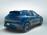 Certified 2024 Porsche Cayenne S image 3