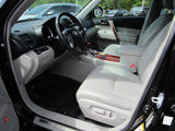 Used 2012 Toyota Highlander Limited image 6