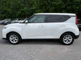 Certified 2022 Kia Soul LX w/ Technology Package image 2
