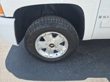 Used 2008 Chevrolet Silverado 1500 LT w/ Suspension Package, Off-Road image 4