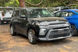 Used 2020 Kia Soul LX image 2