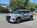 Used 2021 Nissan Kicks SV image 3
