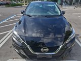 Used 2022 Nissan Versa SV image 3