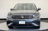Used 2022 Volkswagen Tiguan SE w/ Panoramic Sunroof Package image 3