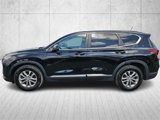 Used 2019 Hyundai Santa Fe SE image 2
