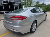 Used 2019 Ford Fusion SE image 3