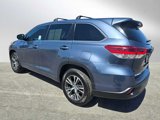 Used 2017 Toyota Highlander LE image 5