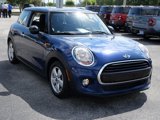 Used 2018 MINI Cooper 2-Door Hardtop image 3