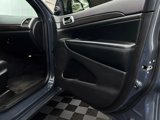 Used 2017 Jeep Grand Cherokee Altitude image 5