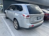 Used 2014 Mitsubishi Outlander SE image 4