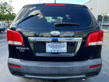 Used 2011 Kia Sorento LX image 4