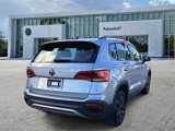 Certified 2022 Volkswagen Taos S image 5
