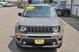 Used 2022 Jeep Renegade Latitude image 3