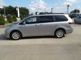 Used 2017 Toyota Sienna XLE image 4