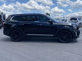 Used 2022 Kia Telluride SX w/ SX Prestige Package image 3
