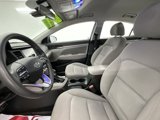 Used 2020 Hyundai Elantra SEL image 5