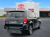 Used 2017 Dodge Grand Caravan SXT image 5